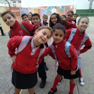 Entrada al colegio